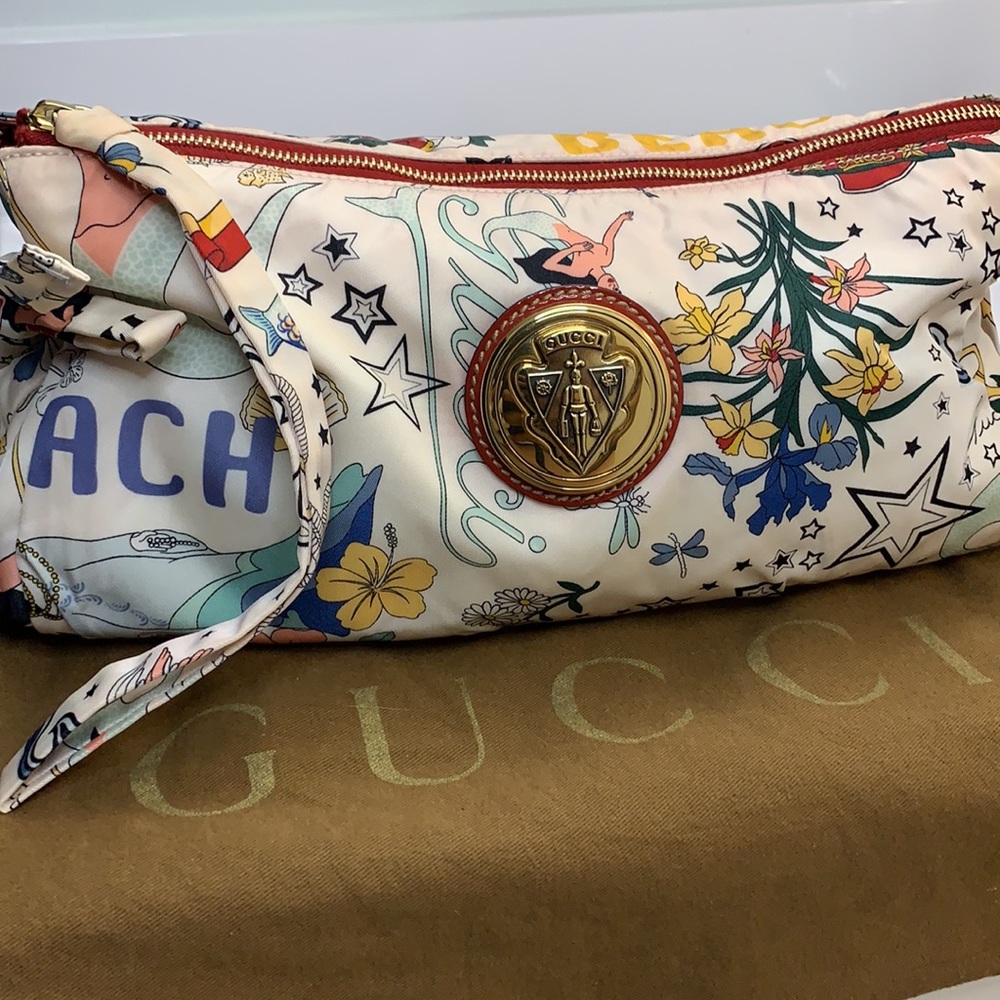 [Rare] Authentic Gucci Hysteria Large Clutch